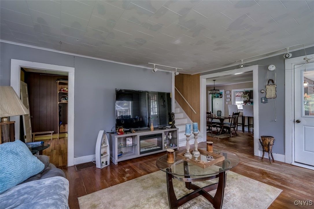 Dining room, Interior, Living room, Wood Texture Flooring