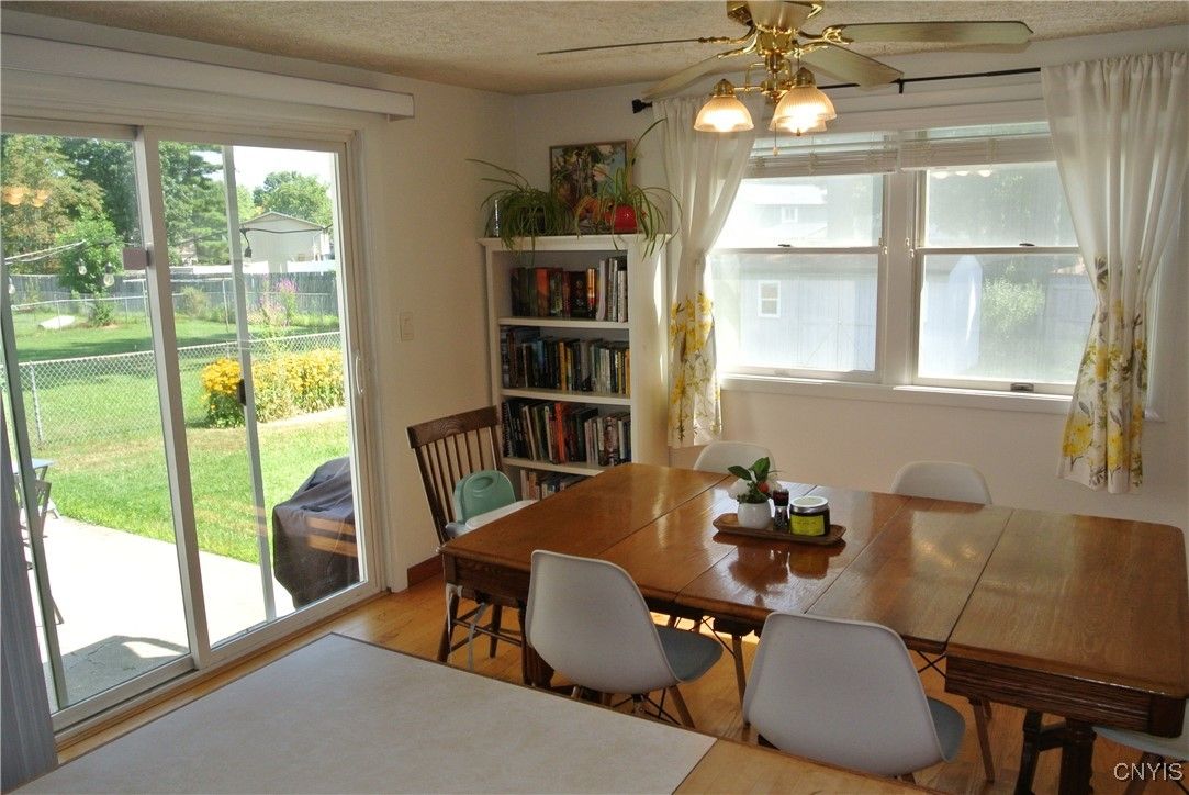 Dining room, Interior, Wood Texture Flooring