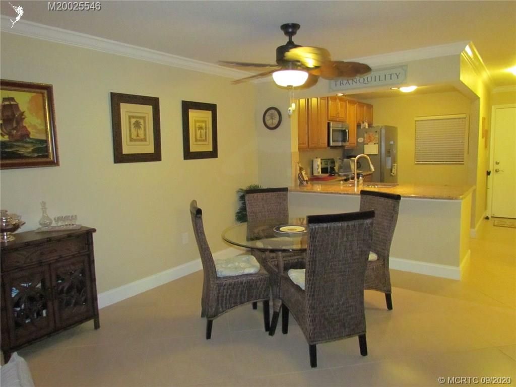 Dining room, Interior, Kitchen, Recessed Lighting