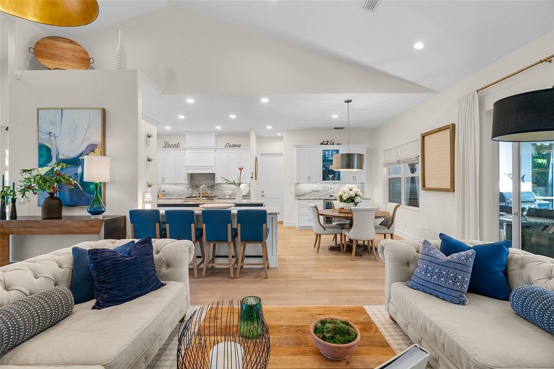 Dining room, Interior, Kitchen, Living room, Pendant Lights, Recessed Lighting, Stainless Steel Appliances, Wood Texture Flooring