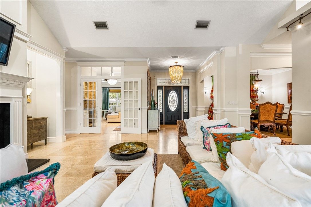 Chandelier, Fireplace, Interior, Living room