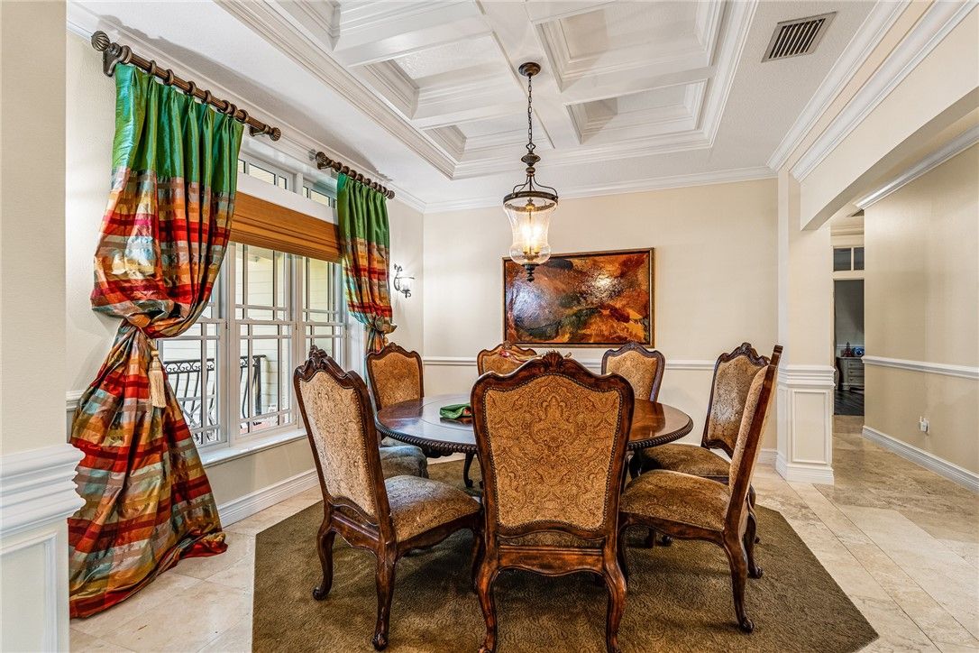 Dining room, Interior, Pendant Lights