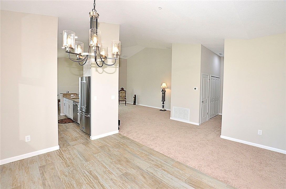 Chandelier, Empty room, Interior, Washer, Wood Texture Flooring