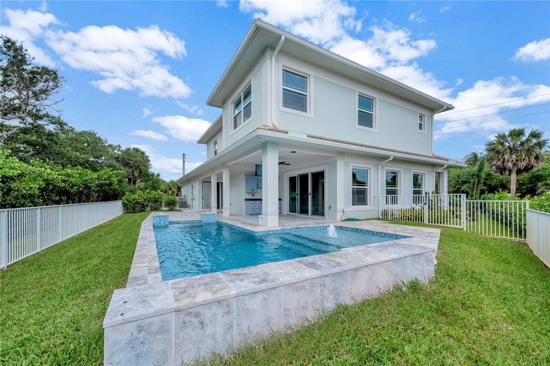 Backyard, Exterior, Pool