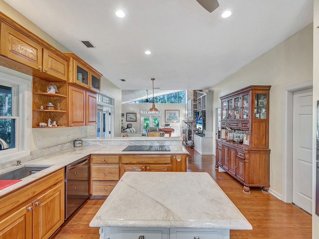 Interior, Kitchen, Pendant Lights, Recessed Lighting, Wood Texture Flooring