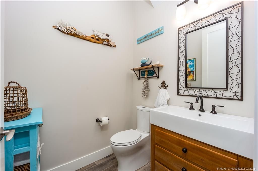 Bathroom, Interior, Wood Texture Flooring