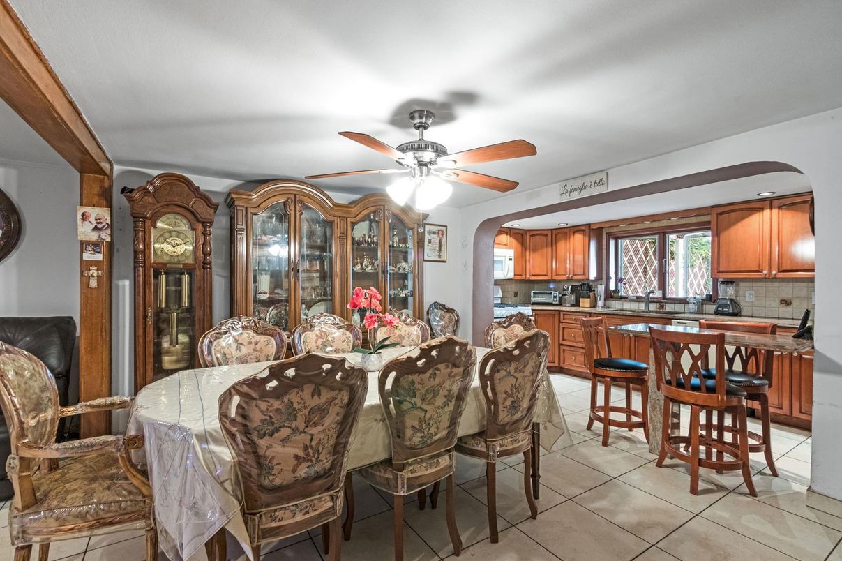 Dining room, Interior, Kitchen