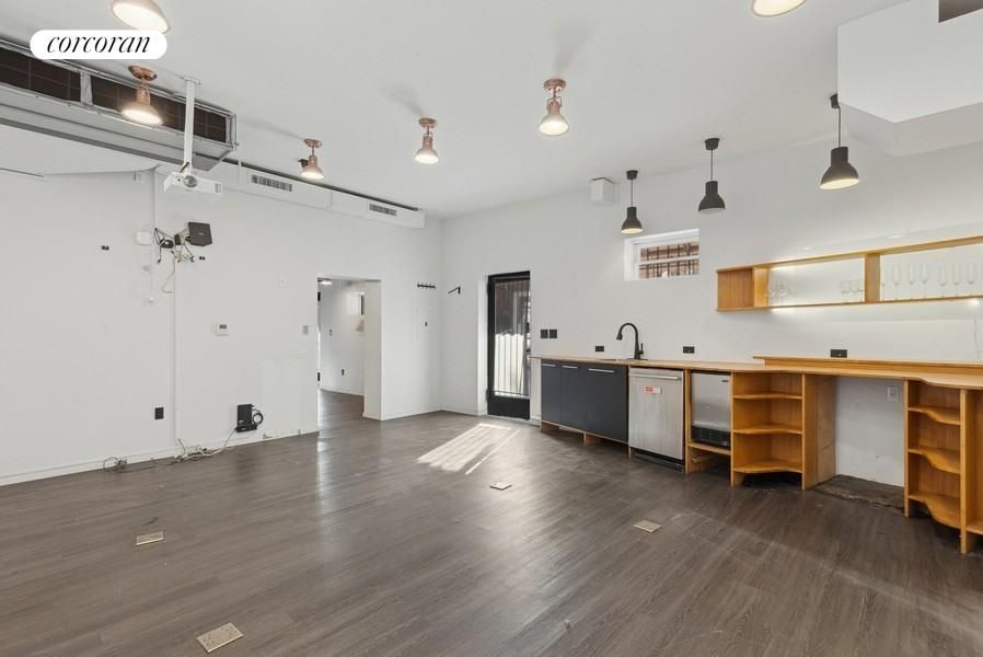 Interior, Pendant Lights, Wood Texture Flooring