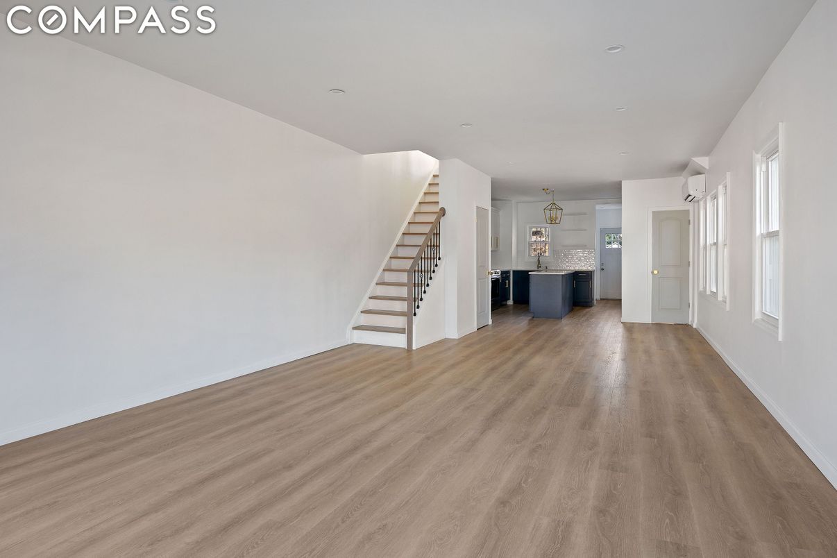 Empty room, Interior, Kitchen, Pendant Lights, Recessed Lighting