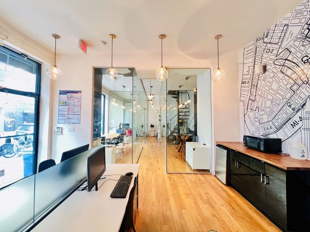 Interior, Pendant Lights, Wood Texture Flooring