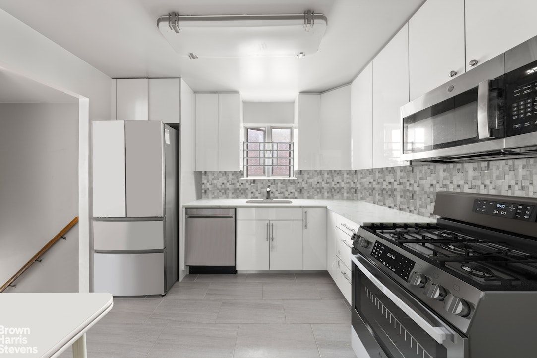 Interior, Kitchen, Stainless Steel Appliances