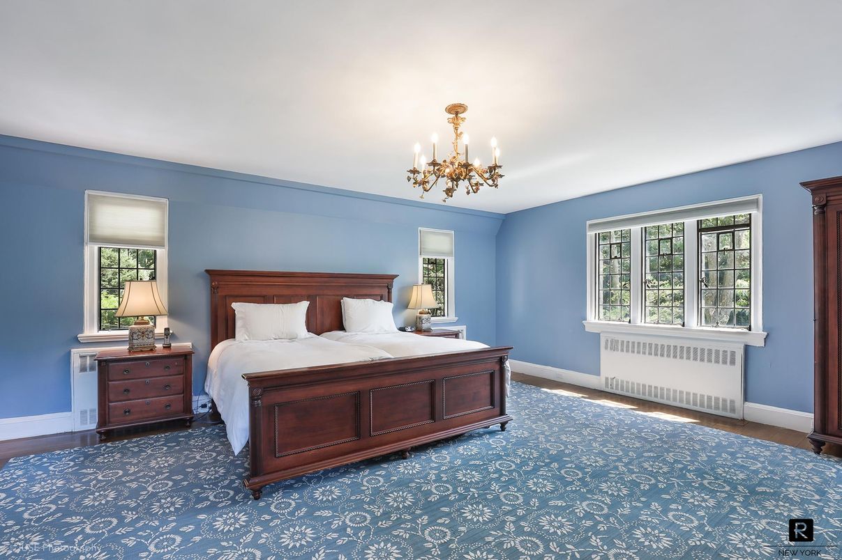 Bedroom, Chandelier, Interior