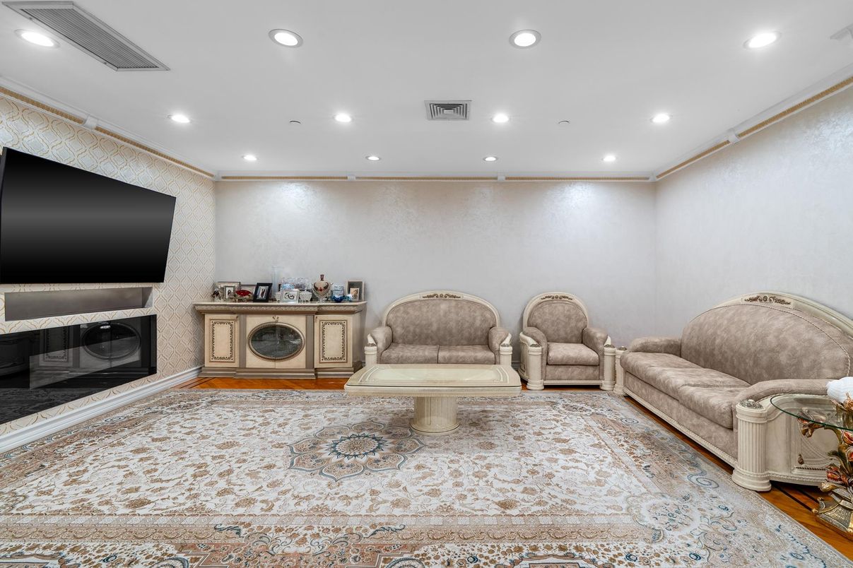Fireplace, Interior, Recessed Lighting, Wood Texture Flooring