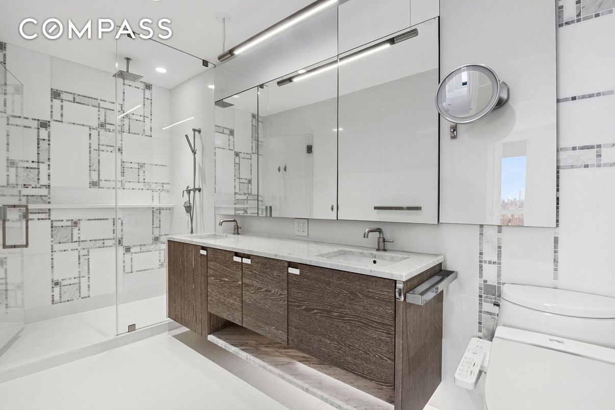 Bathroom, Dual Sink Vanities, Glass Shower, Interior, Recessed Lighting