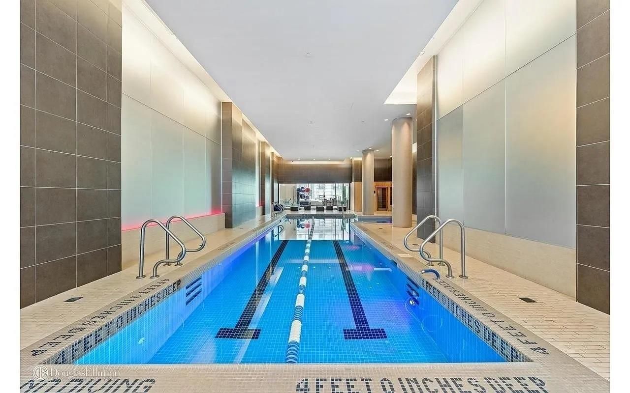 Interior, Pool, Recessed Lighting