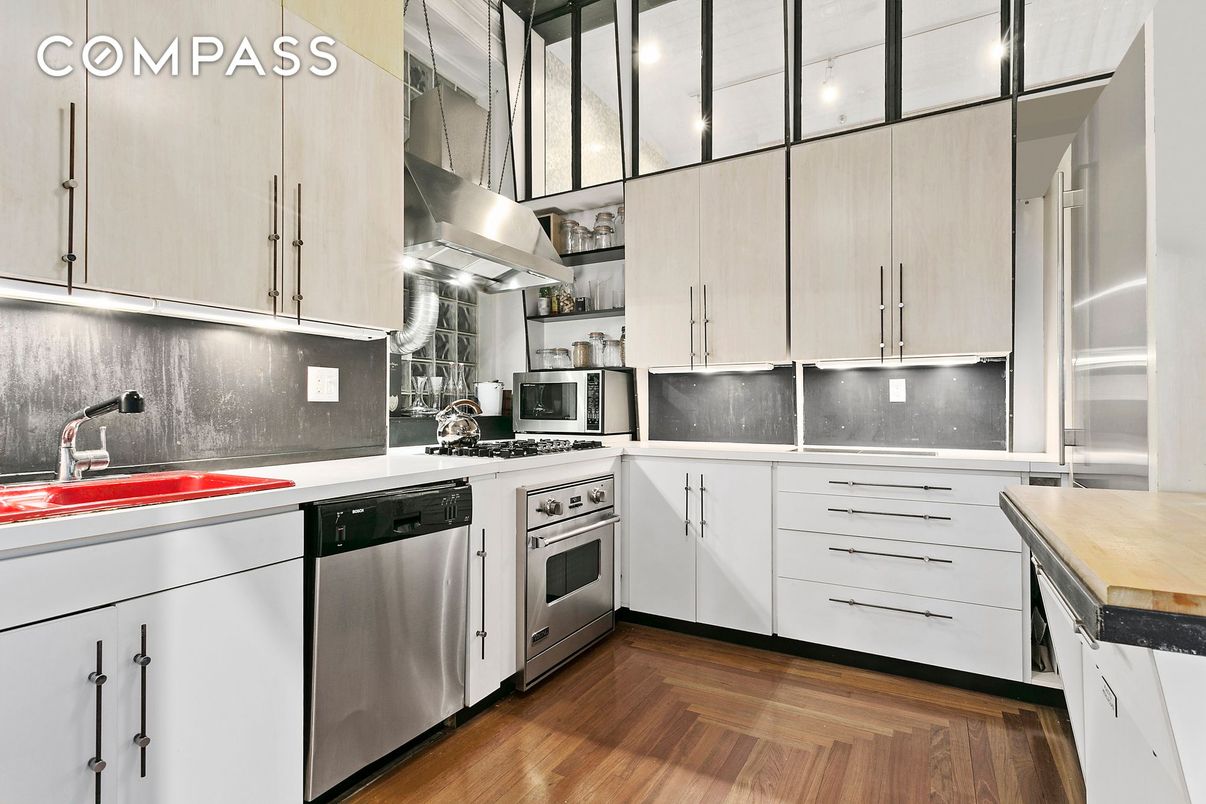 Interior, Kitchen, Stainless Steel Appliances, Wood Texture Flooring