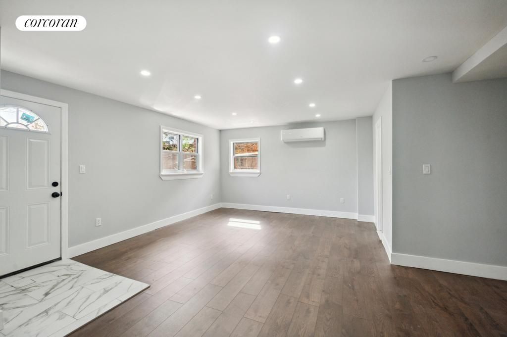 Empty room, Interior, Marble, Recessed Lighting, Wood Texture Flooring