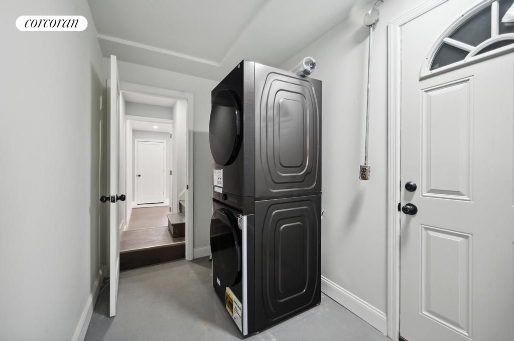 Interior, Recessed Lighting, Utility Closets, Washer