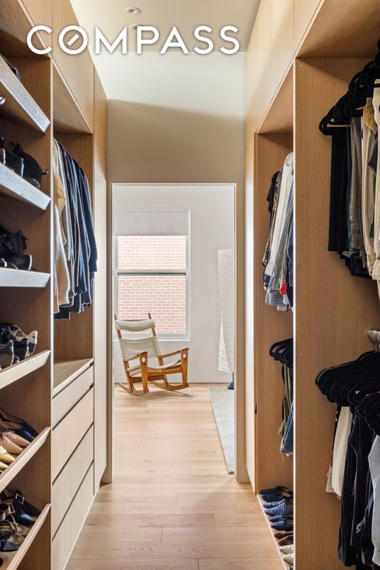 Interior, Walk-in Closets, Wood Texture Flooring