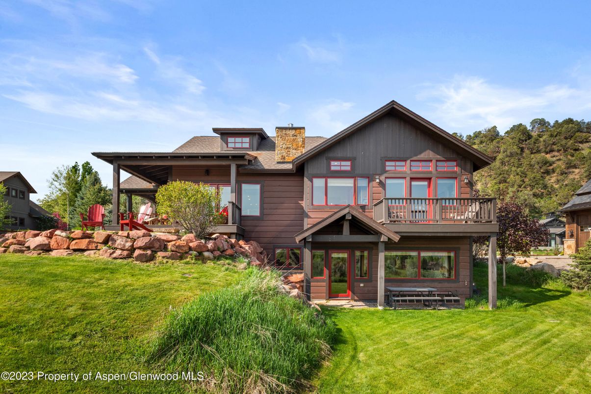 Backyard, Exterior, Facade, Log Home