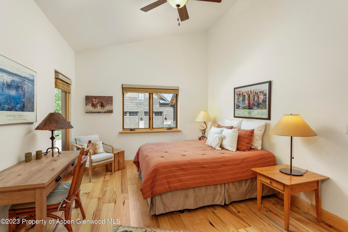 Bedroom, Home Office, Interior, Wood Texture Flooring