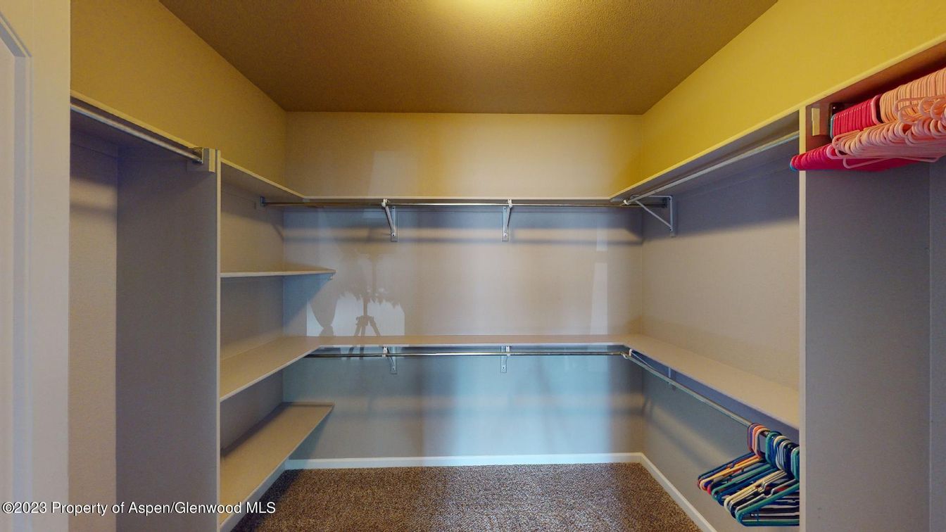 Interior, Walk-in Closets