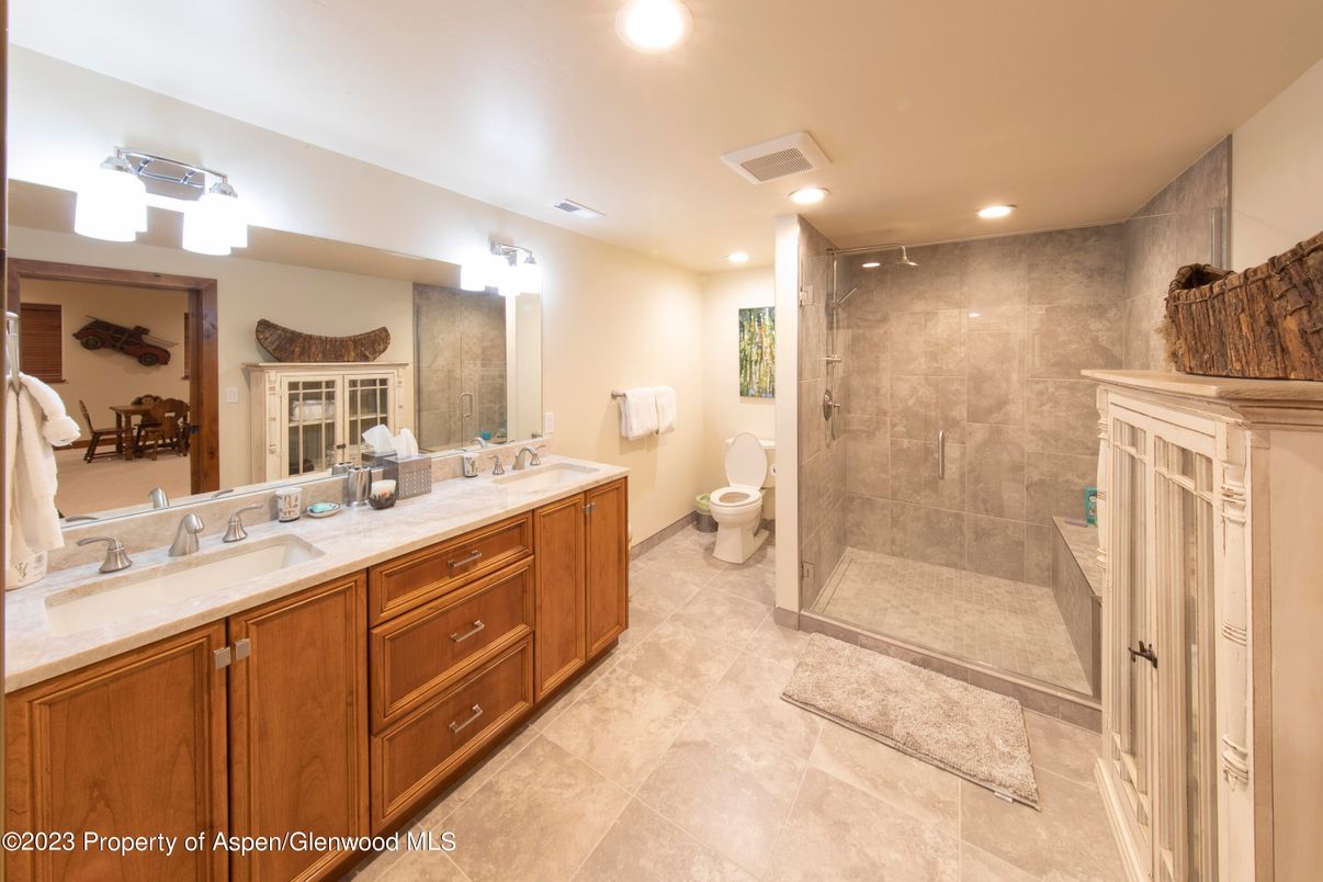 Bathroom, Dual Sink Vanities, Glass Shower, Interior, Recessed Lighting