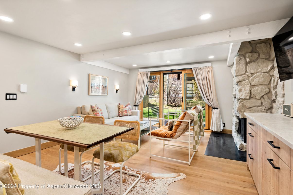 Interior, Living room, Recessed Lighting, Stone Walls, Wood Texture Flooring