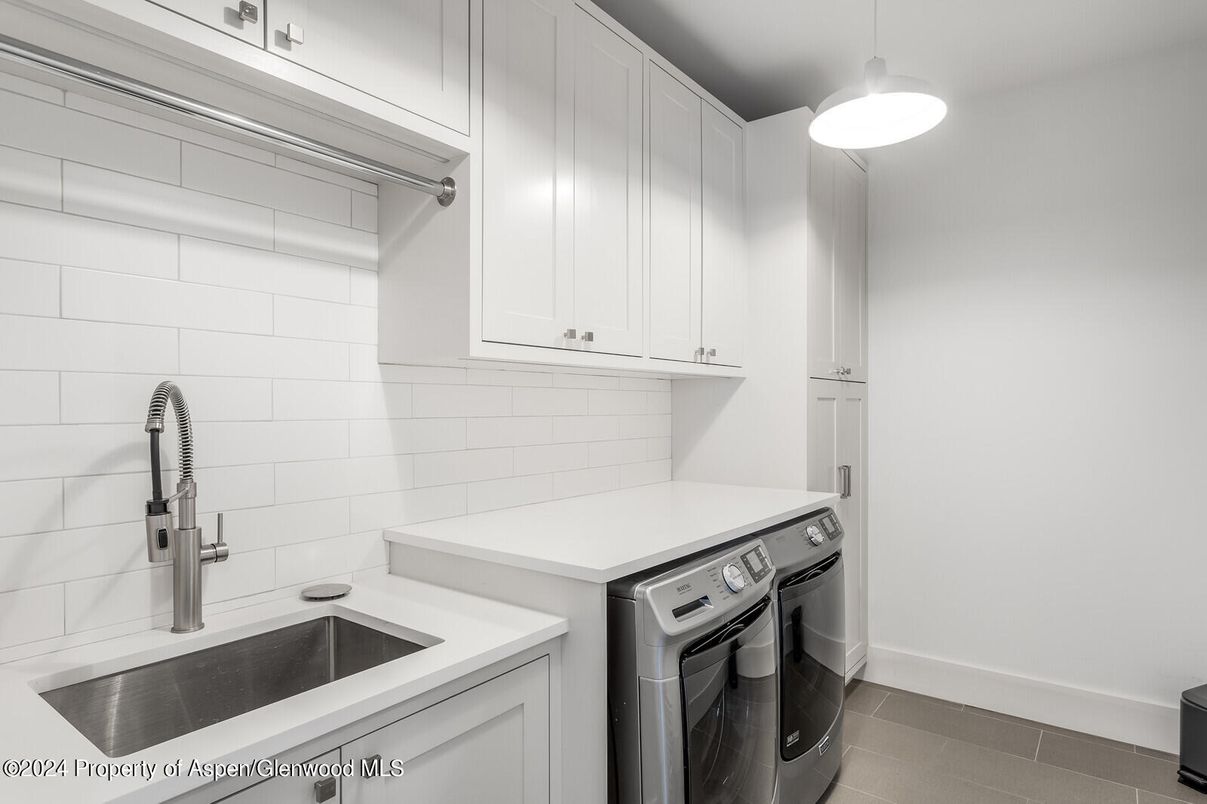 Interior, Pendant Lights, Washer