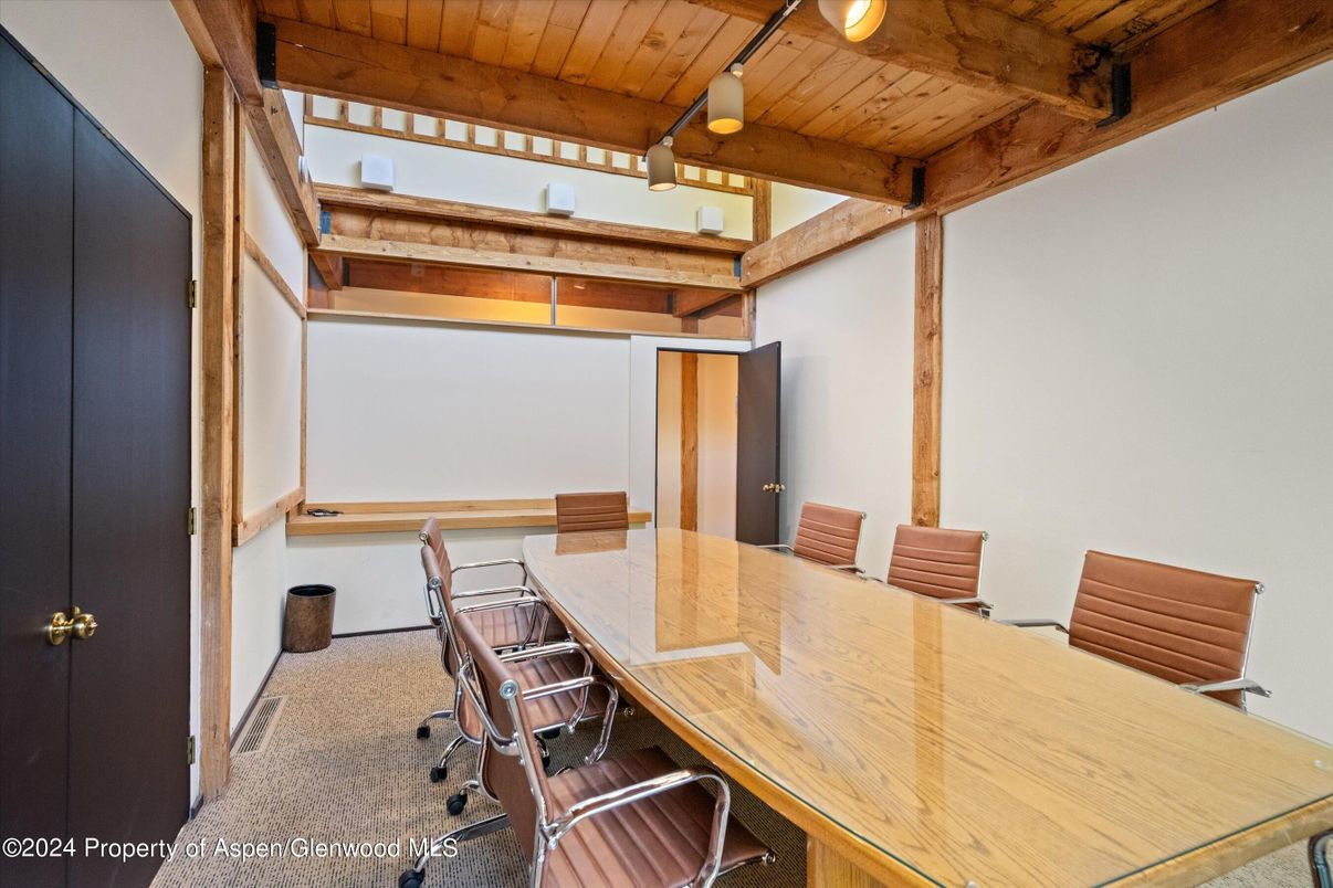 Dining room, Interior, Wooden Beams, Wooden Ceilings