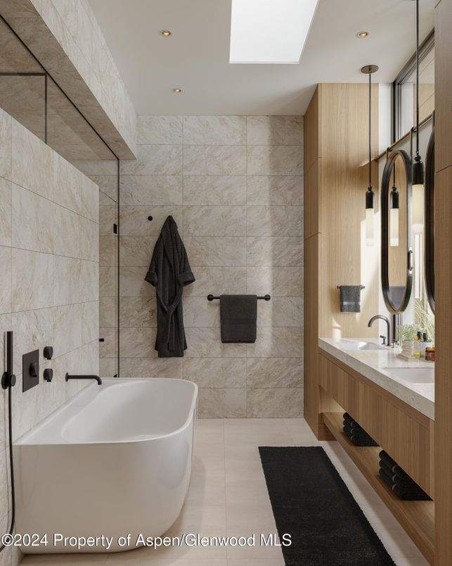 Bathroom, Dual Sink Vanities, Free Standing Baths, Interior, Recessed Lighting