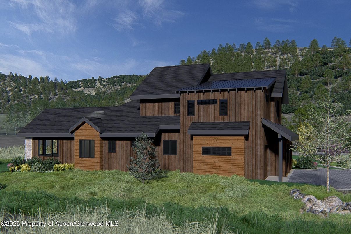 Exterior, Facade, Log Home