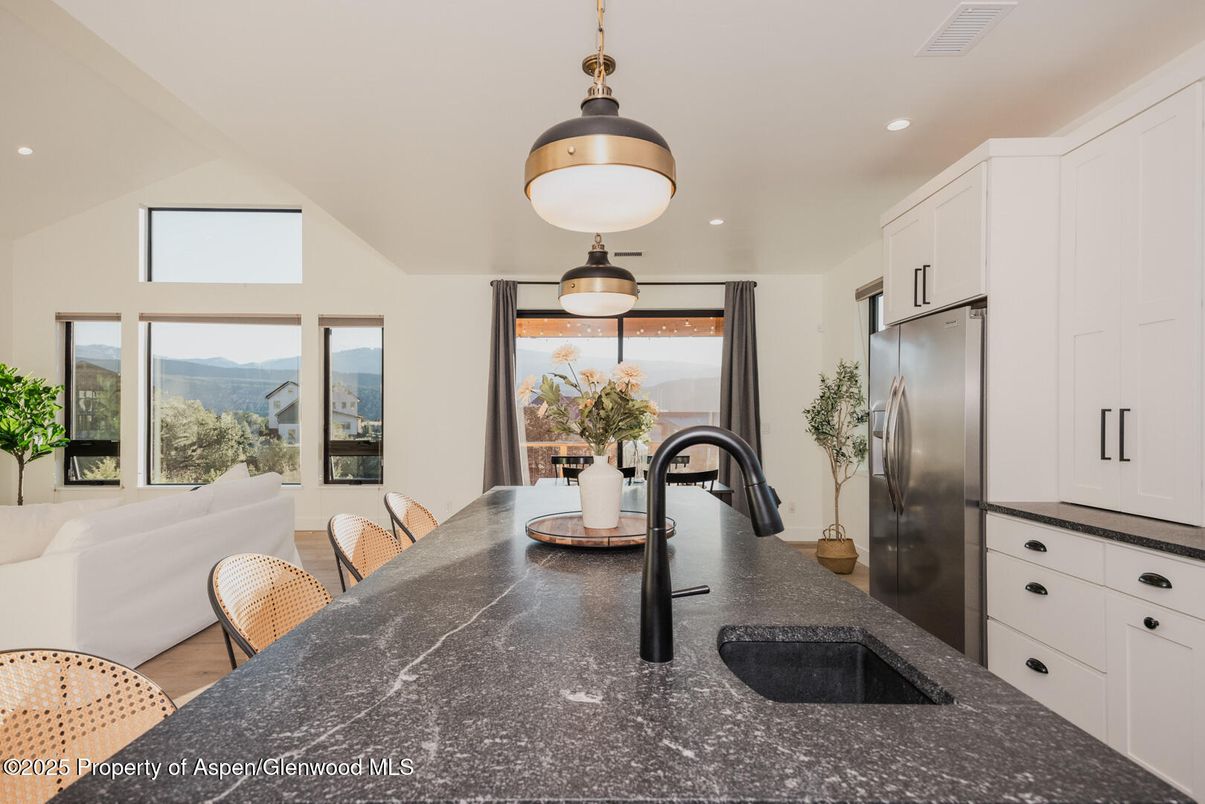 Dining room, Interior, Kitchen, Pendant Lights, Recessed Lighting