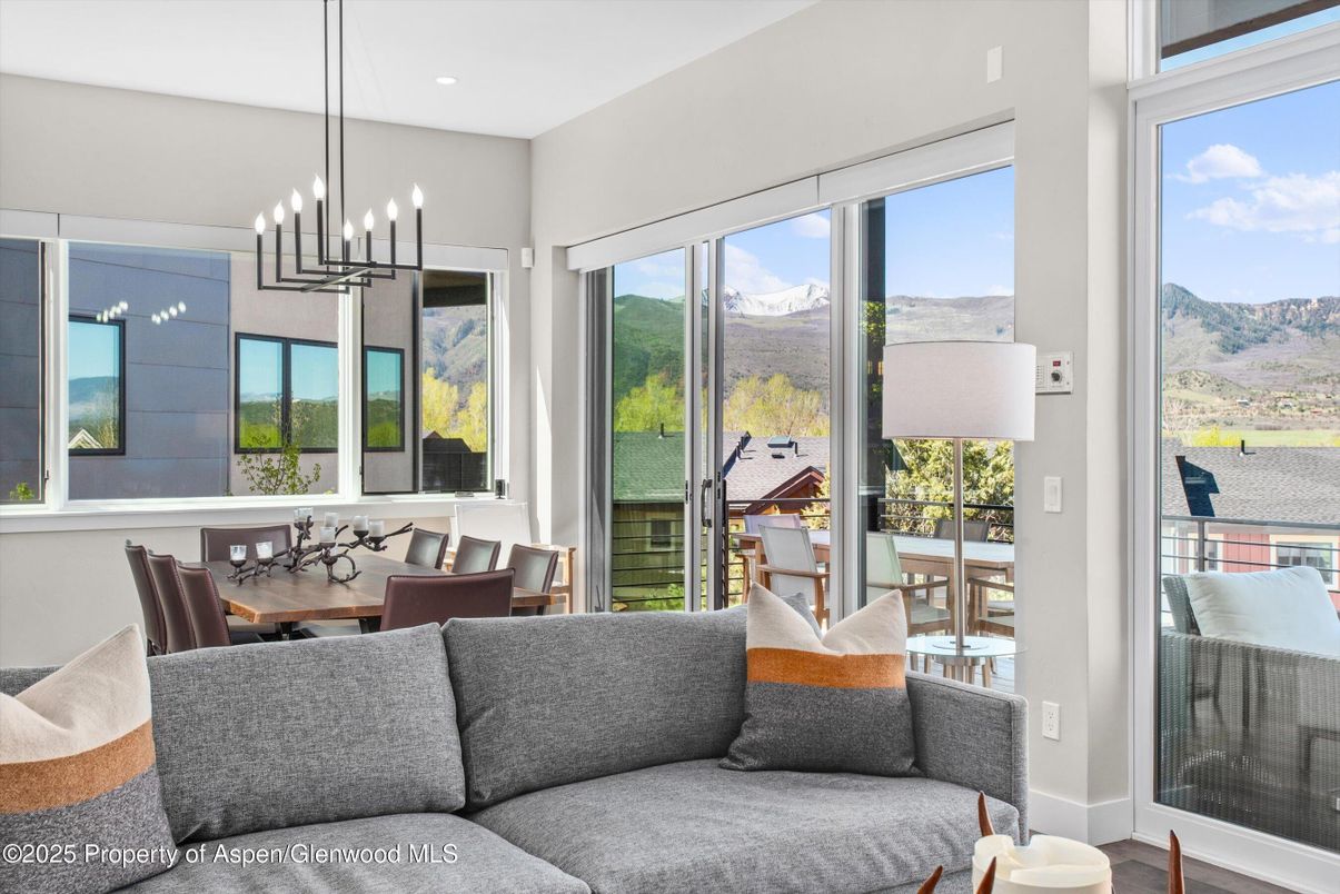 Dining room, Interior, Living room, Pendant Lights, Recessed Lighting
