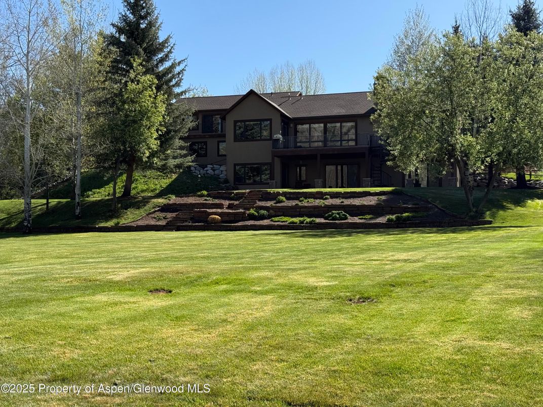 Backyard, Exterior, Facade, Log Home