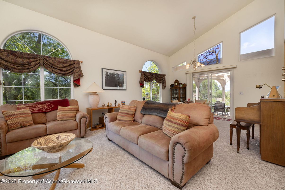 Interior, Living room, Pendant Lights