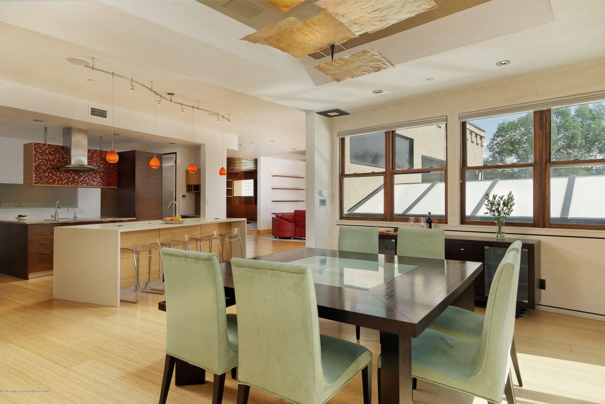 Dining room, Interior, Kitchen, Pendant Lights, Recessed Lighting, Wood Texture Flooring