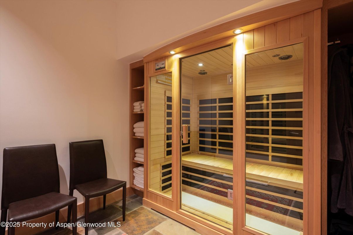 Interior, Recessed Lighting, Sauna Room