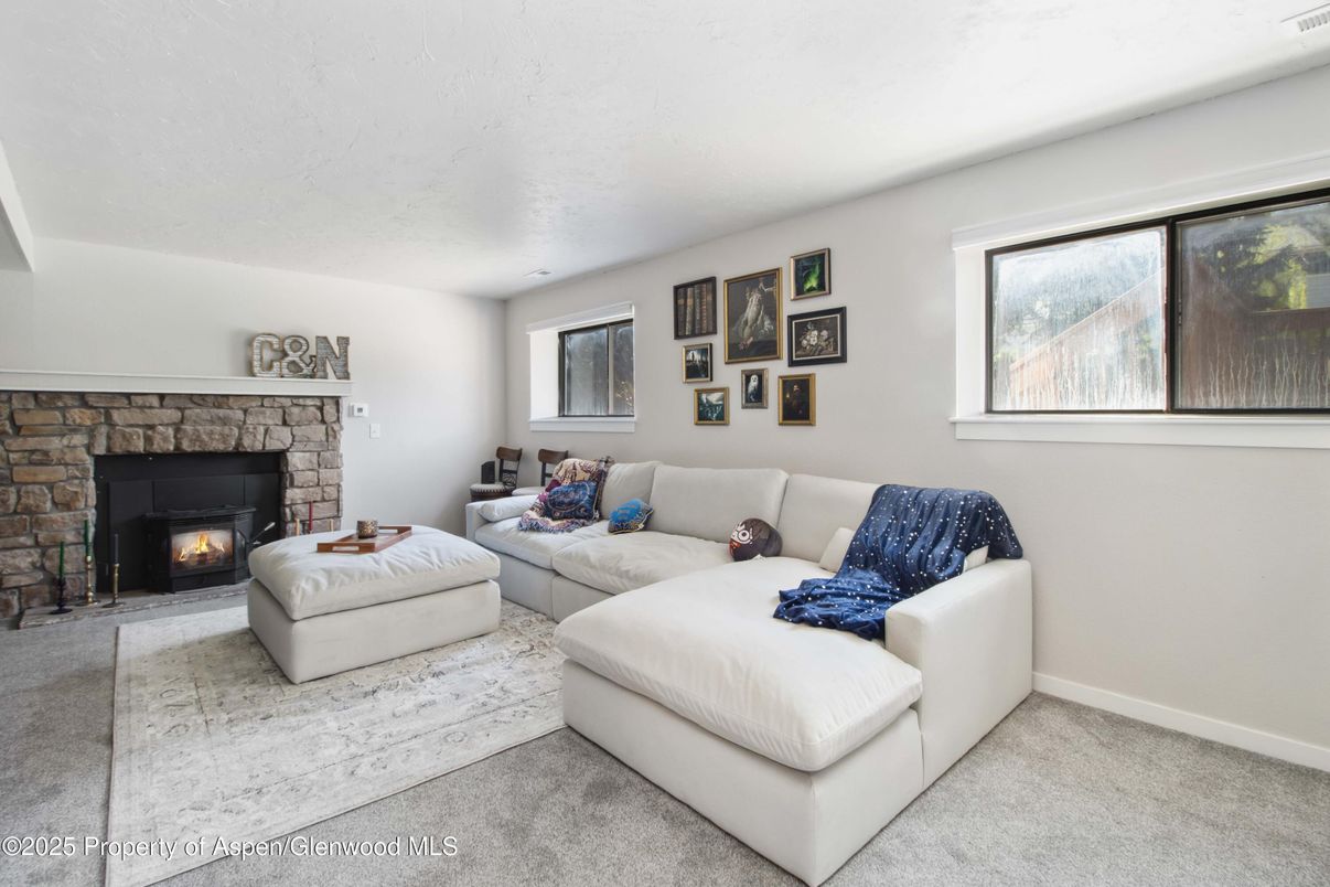 Fireplace, Interior, Living room