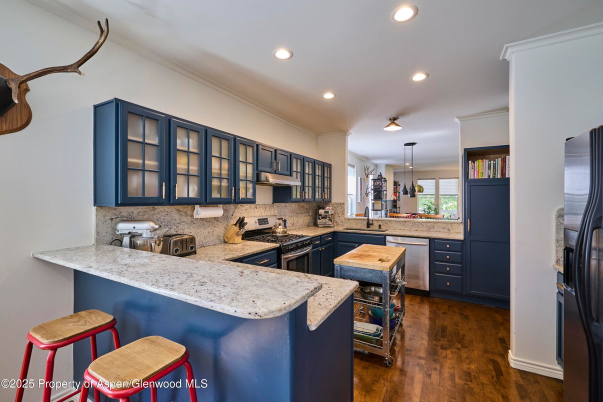 Interior, Kitchen, Recessed Lighting, Wood Texture Flooring