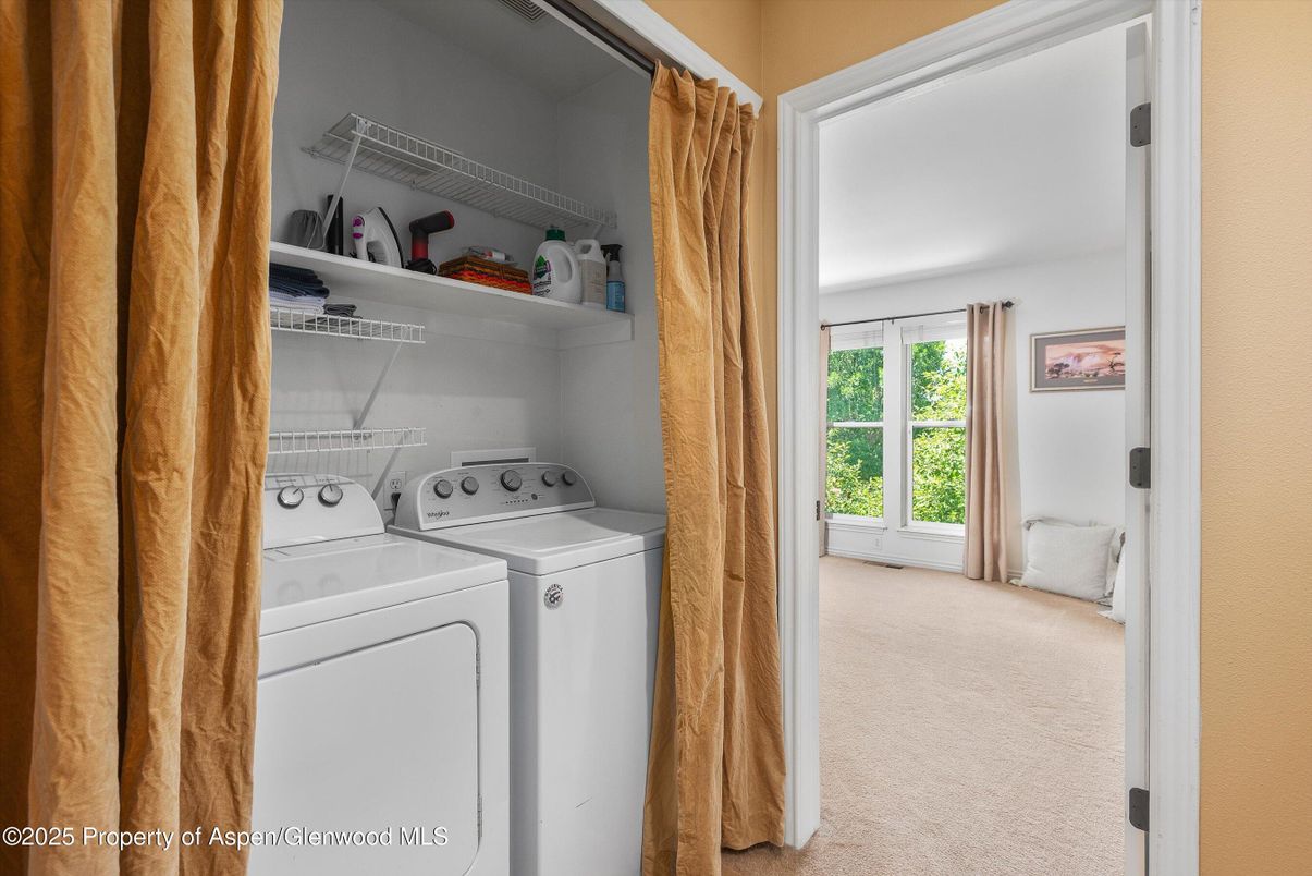 Interior, Utility Closets, Washer