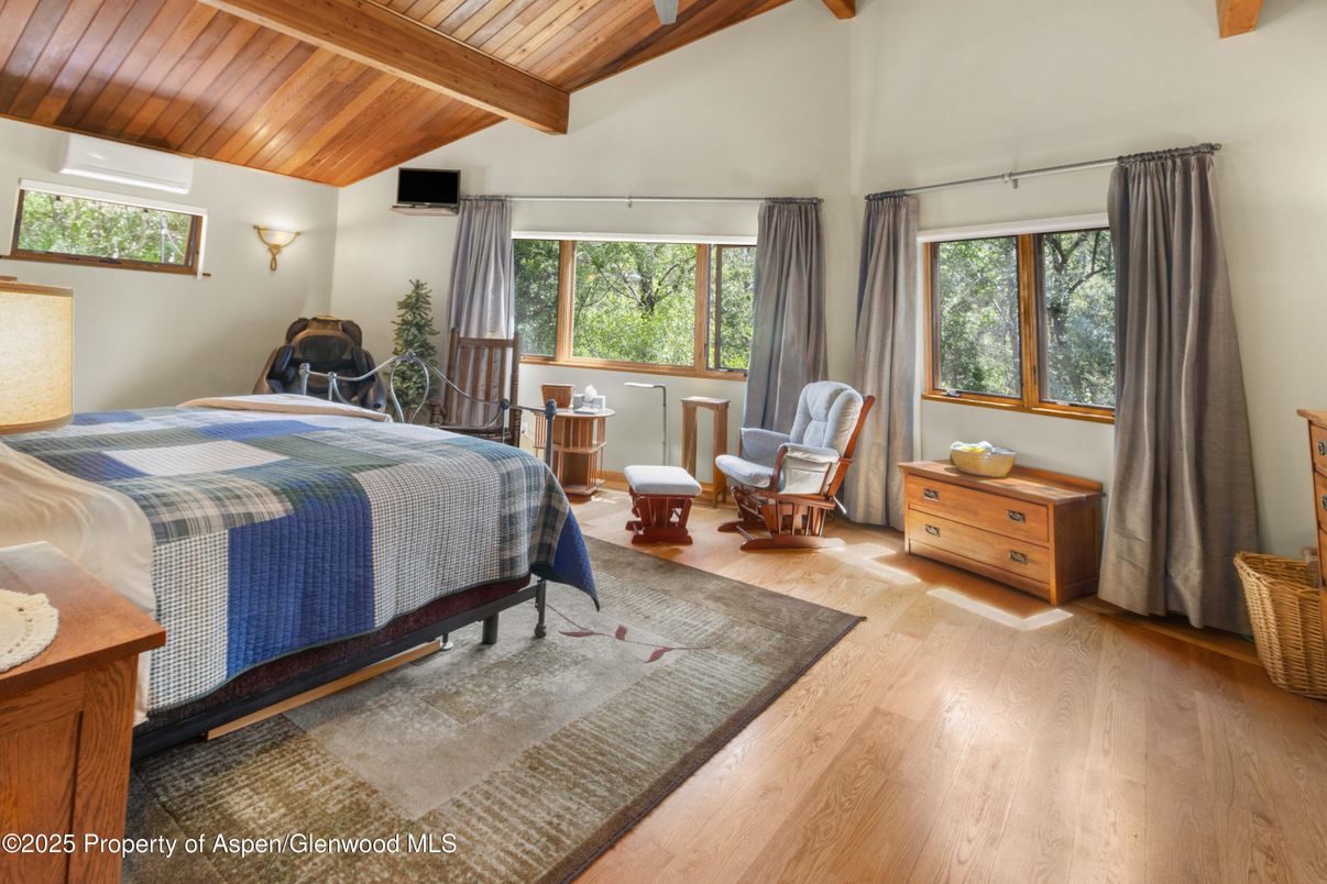 Bedroom, Interior, Wooden Beams, Wooden Ceilings, Wood Texture Flooring