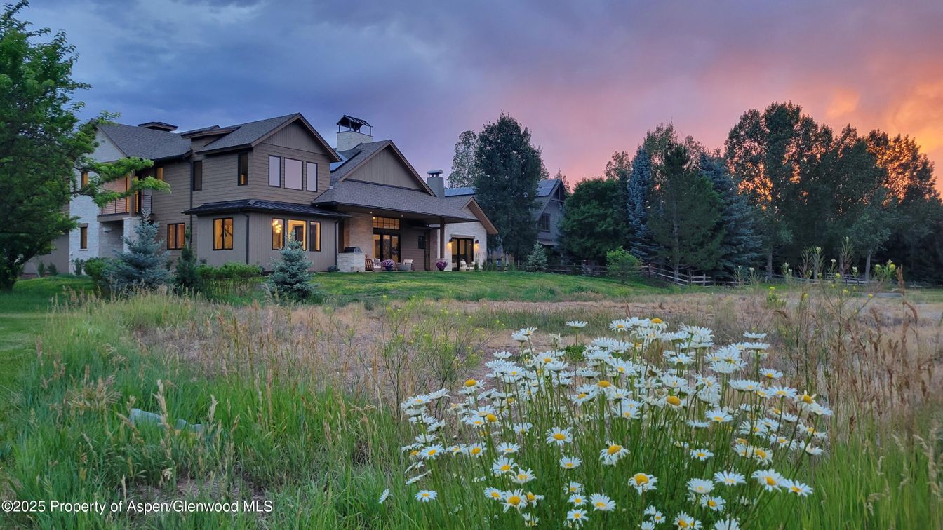 Backyard, Exterior, Facade, Solar Panels, Farmhouse