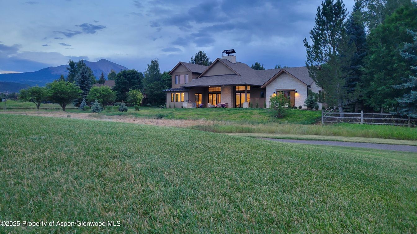 Backyard, Exterior, Facade, French Provincial
