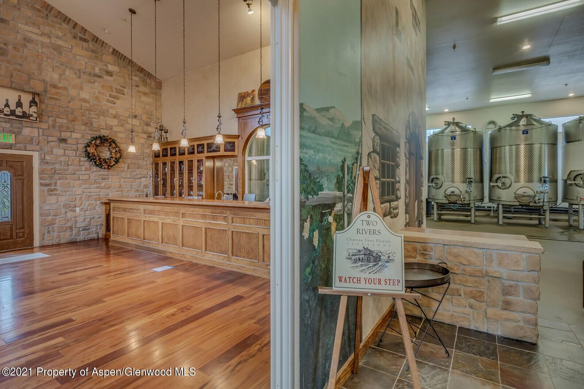 Interior, Pendant Lights, Recessed Lighting, Stone Walls, Wood Texture Flooring