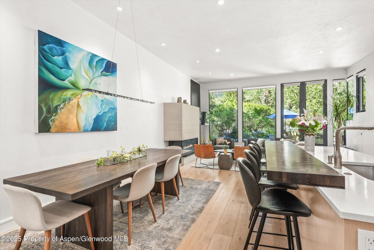 Dining room, Interior, Kitchen, Living room, Pendant Lights, Recessed Lighting, Wood Texture Flooring