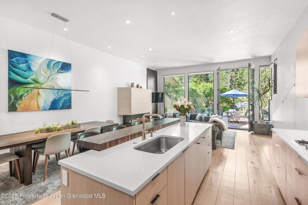 Dining room, Interior, Kitchen, Living room, Pendant Lights, Recessed Lighting, Wood Texture Flooring