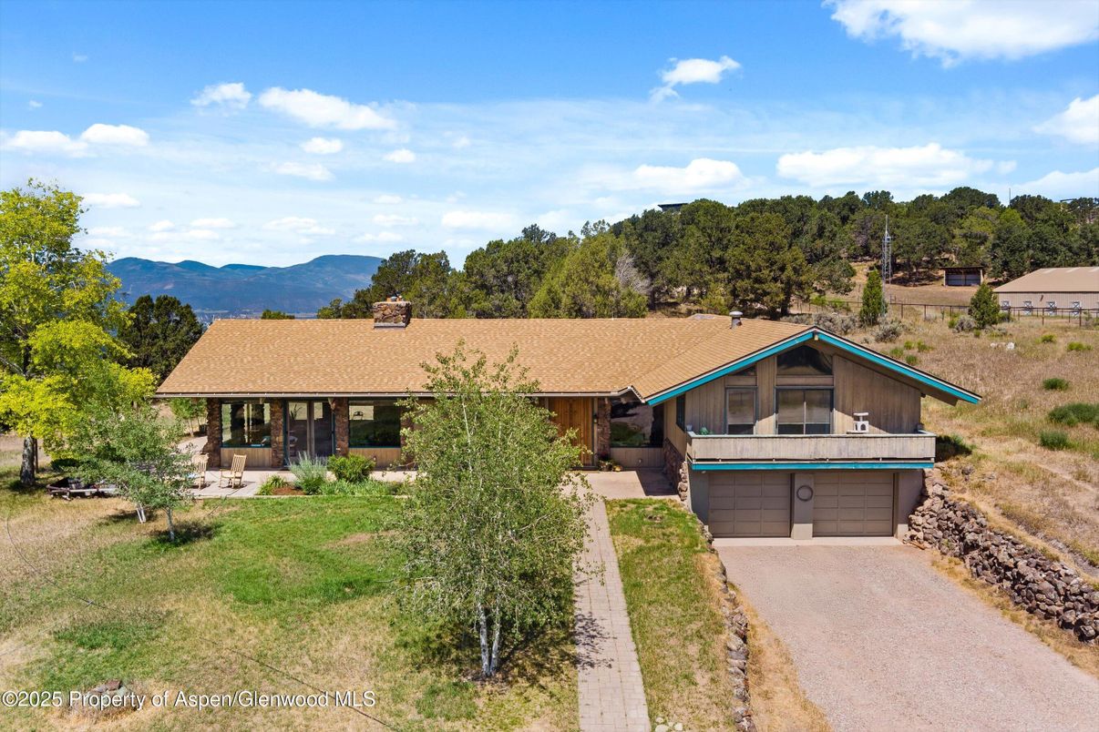 Attached, Exterior, Facade, Log Home