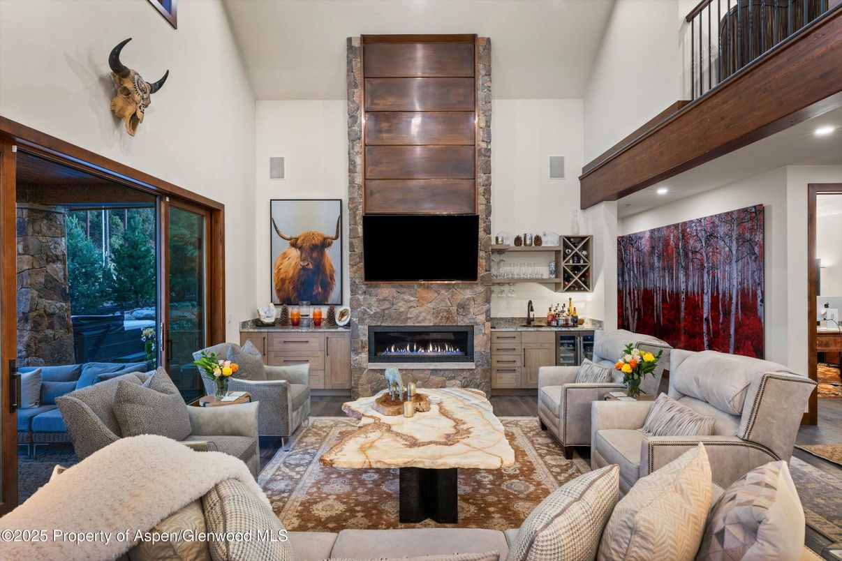 Fireplace, Interior, Living room, Recessed Lighting
