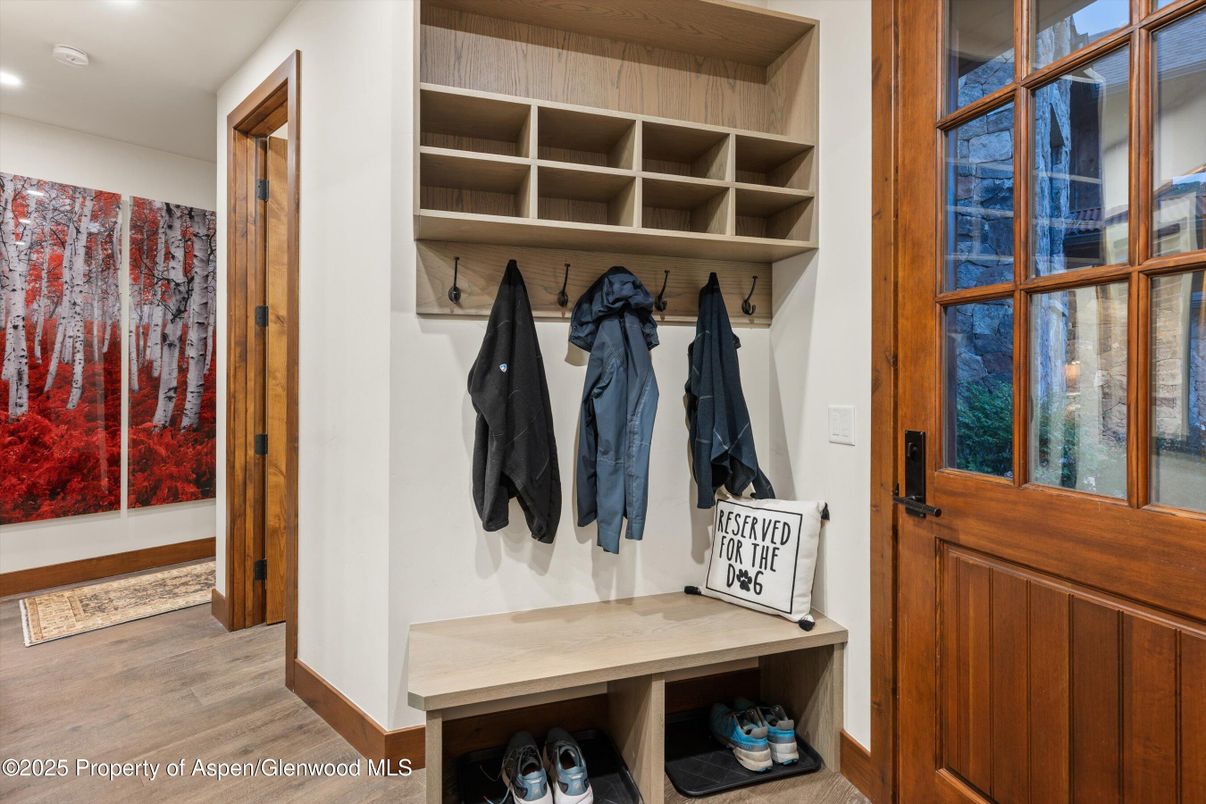 Interior, Recessed Lighting, Walk-in Closets, Wood Texture Flooring